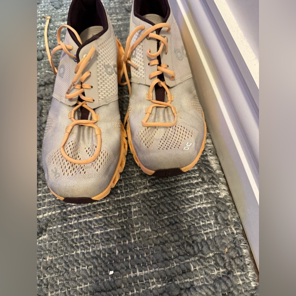 ON Cloud X Training Women's Running Sneakers - Picture 4 of 7